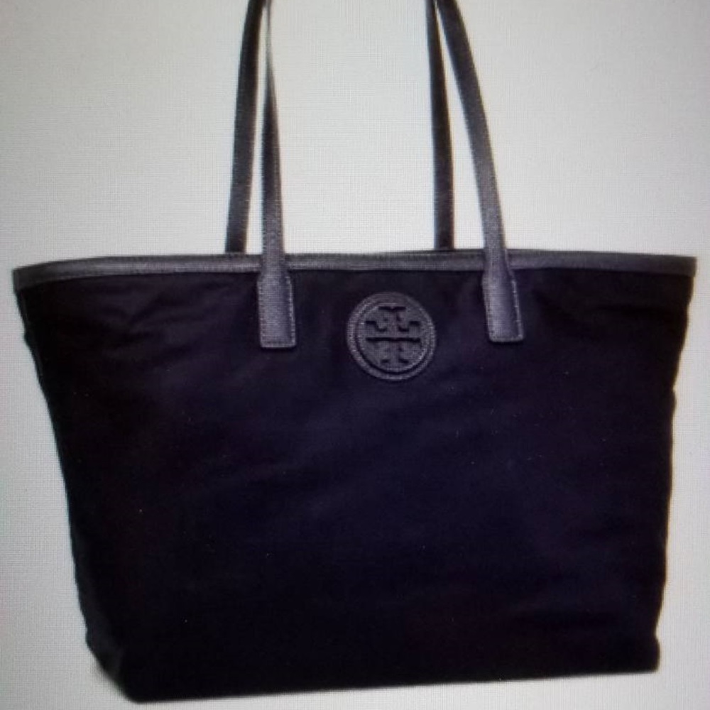 Authentic Tory Burch Large Black E/W Nylon Tote